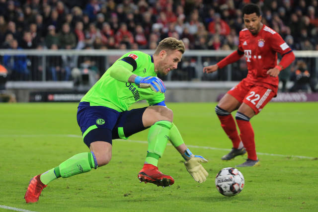 并通过暂停 并通过暂停