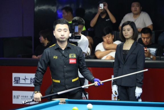 表現出了戰 表現出了戰